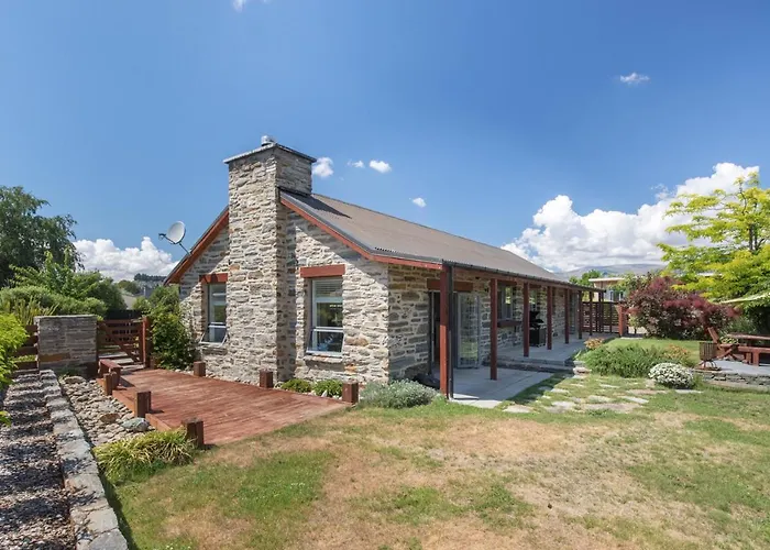 Modern Charm - Town Near * Wanaka