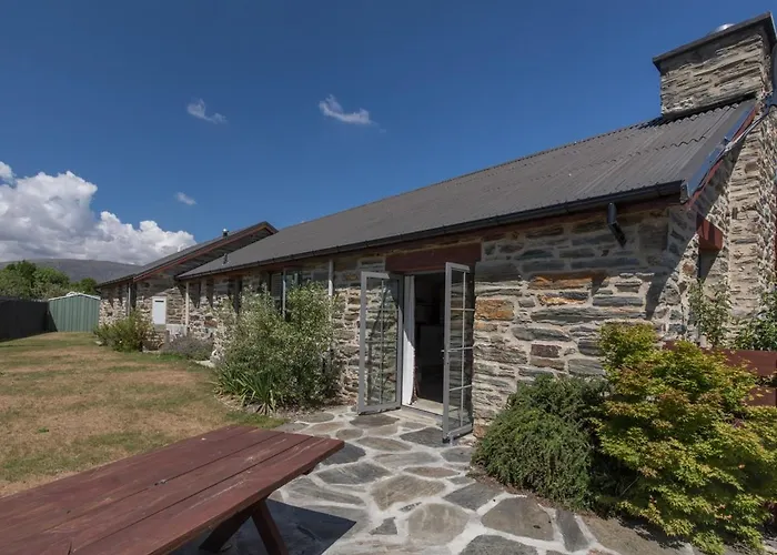 Modern Charm - Town Near * Wanaka